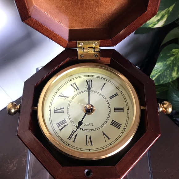 Cool Box Clock! - Picture 3 of 10